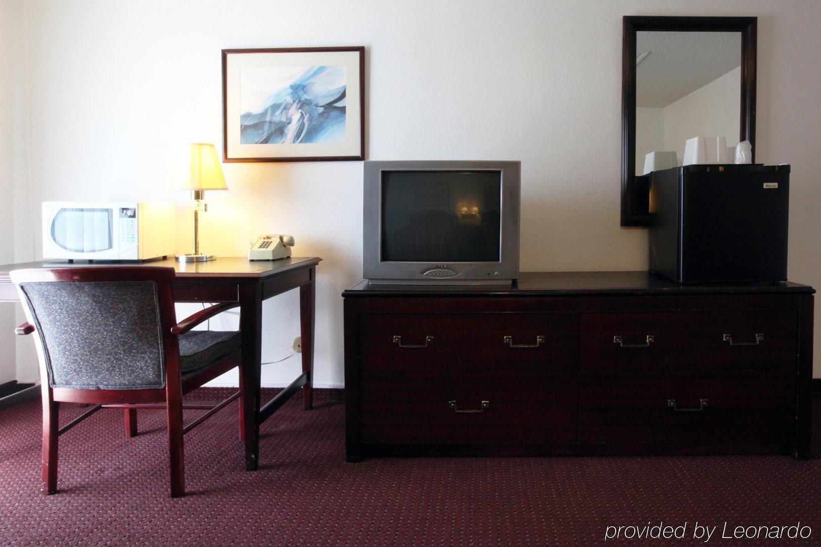 Americas Best Value Inn-El Cajon/San Diego Room photo